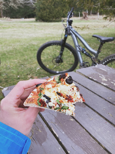 Hornby Island Bakery & Pizzeria - Hospitality and gastronomy