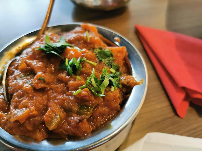 263 Lakeshore Rd E, Oakville, ON L6J 1H9