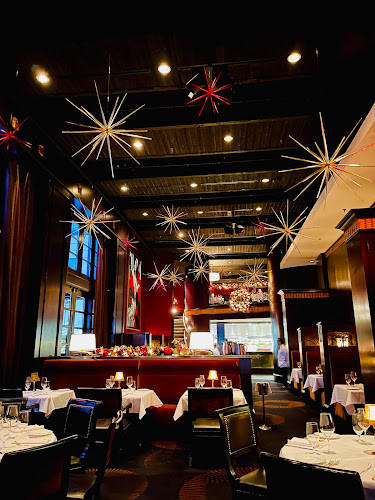 Gotham Steakhouse & Cocktail Bar - Vancouver