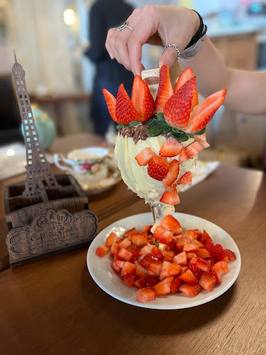 Opinii despre Café du Centre în Calgary - Hospitality and gastronomy