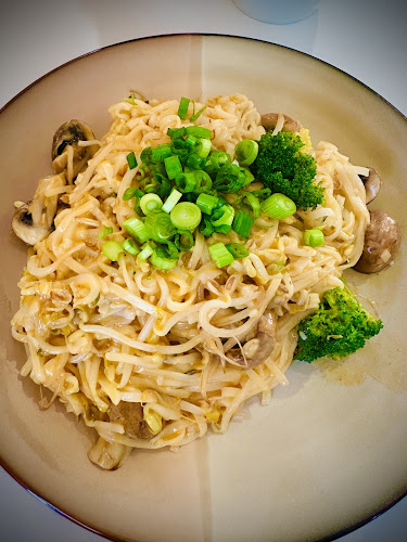 Lotus Cafe & Restaurant