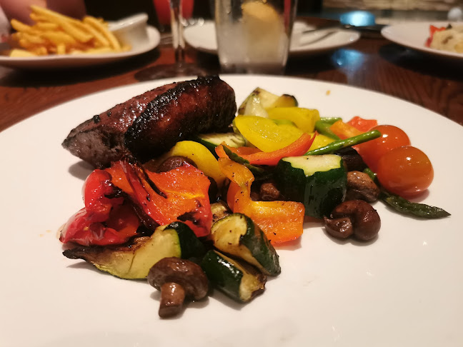 The Keg Steakhouse + Bar - South Edmonton Common - Hospitality and gastronomy