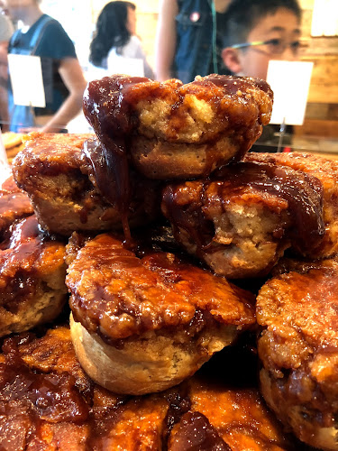 Opinii despre Almond Butterfly Bakeshop & Cafe în Toronto - Hospitality and gastronomy