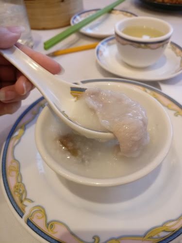 Opinii despre Fisherman's Terrace Seafood Restaurant în Richmond - Hospitality and gastronomy