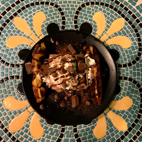 95 Smithe St, Vancouver, BC V6B 1M7