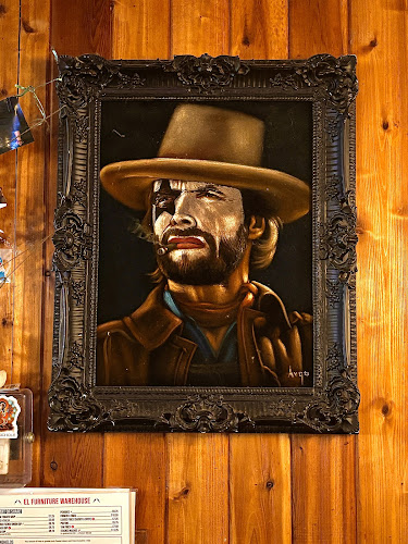 Opinii despre El Furniture Warehouse în Calgary - Hospitality and gastronomy