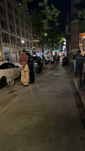 Comentarii opinii despre Queen St. Warehouse