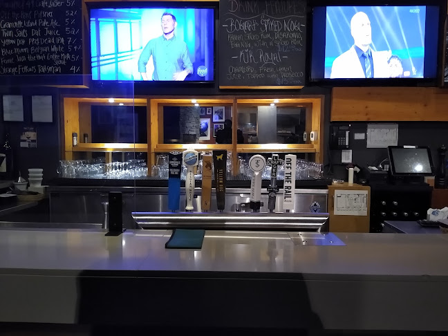 Comentarii opinii despre District Bar Restaurant Vancouver