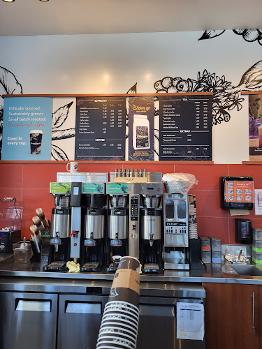 Good Earth Coffeehouse (U of C) | Taylor Family Digital Library