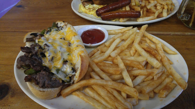 Pour Boy - Somerset - Ottawa