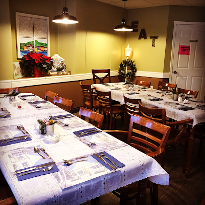 Crazy Lady's Cafeteria + Country style catering