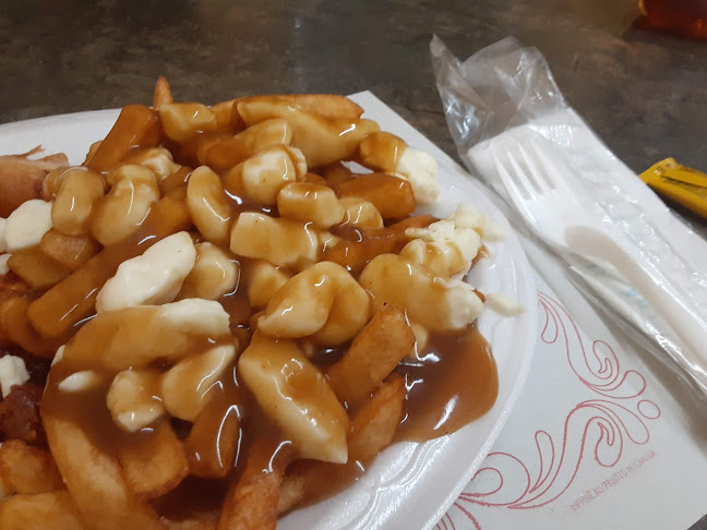 Traiteur - Épicerie l'Incontournable - Hospitality and gastronomy