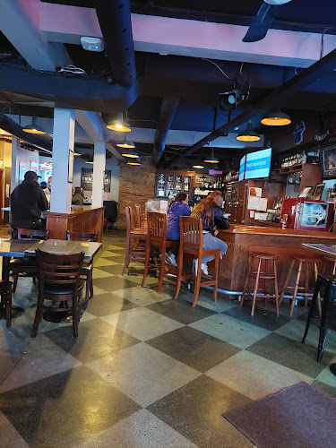 Yank's Old Niagara Bar & Grill