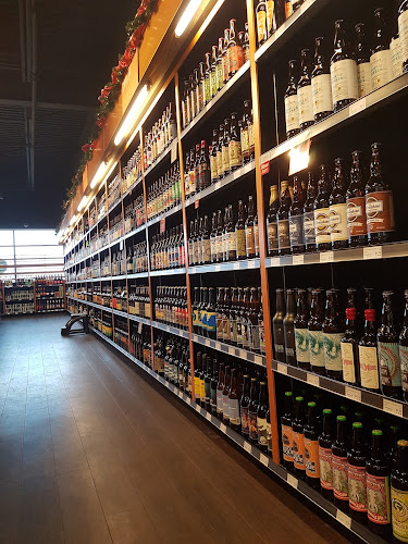 Cascadia Liquor - Courtenay