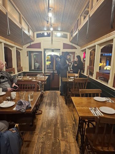 53 Water St, Vancouver, BC V6B 1A1