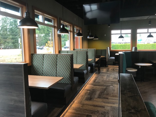 Ricky's All Day Grill - Parksville - Hospitality and gastronomy