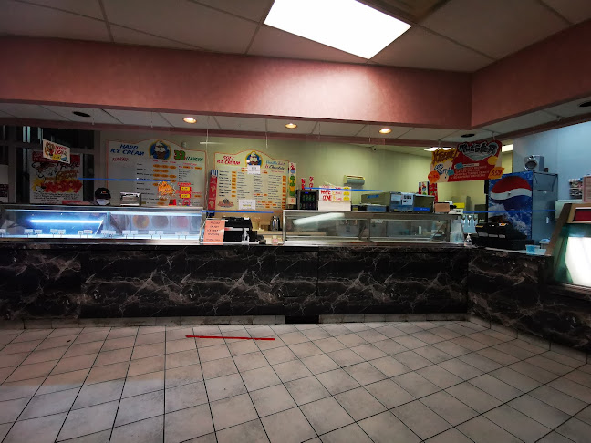 Opinii despre Sweet Tops Ice Cream în Winnipeg - Hospitality and gastronomy