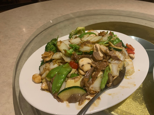 J & J Wonton Noodle House - Victoria