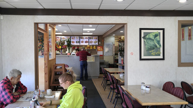 Opinii despre Sing & Kim Family Restaurant în Wetaskiwin - Hospitality and gastronomy