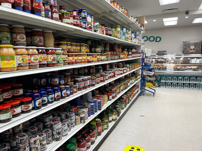 9631 Yonge St, Richmond Hill, ON L4C 0M5