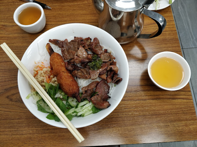 Pho Vietnam K&W - Hospitality and gastronomy