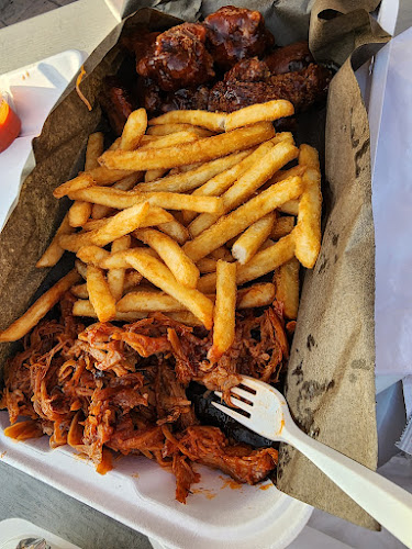 Opinii despre Big Bone BBQ & Wicked Wings în Markham - Hospitality and gastronomy