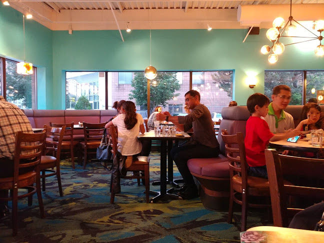 Demetres Richmond Hill - Hospitality and gastronomy