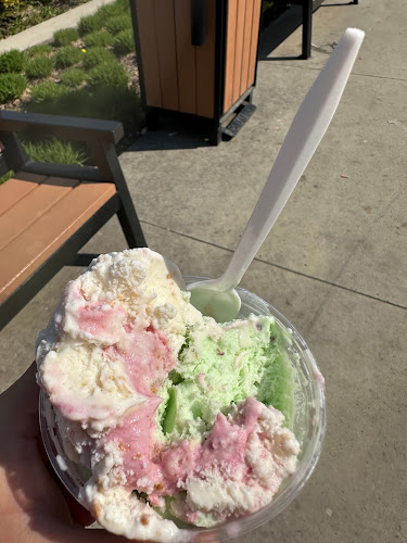 Opinii despre More Moo în Sylvan Lake - Hospitality and gastronomy