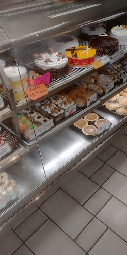 233 Barton St, Stoney Creek, ON L8E 2K3