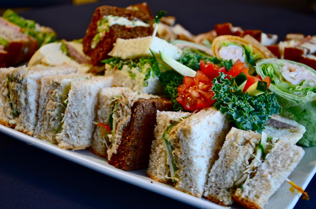 Opinii despre Divine Creations Catering Ltd. în Edmonton - Hospitality and gastronomy