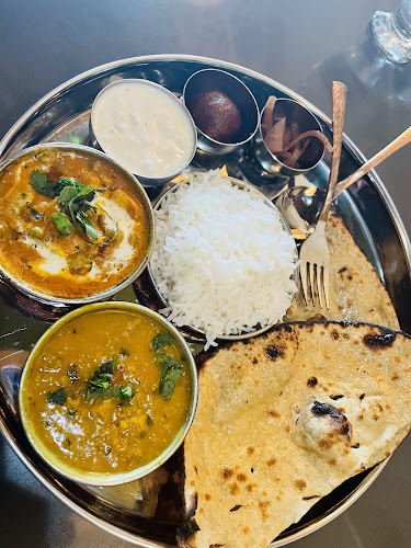 5315 17 Ave SE #15, Calgary, AB T2A 0W2