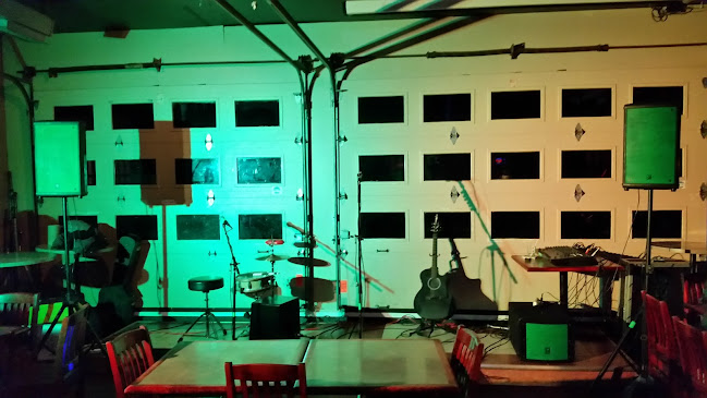 Comentarii opinii despre Wize Guyz Pub