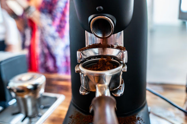 5700 Barlow Trail SE Suite 5, Calgary, AB T2C 0B1