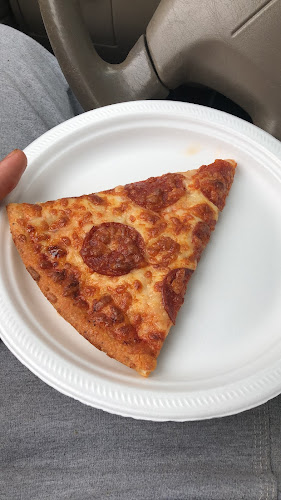 Comentarii opinii despre AMJ Pizza & Meat Shop