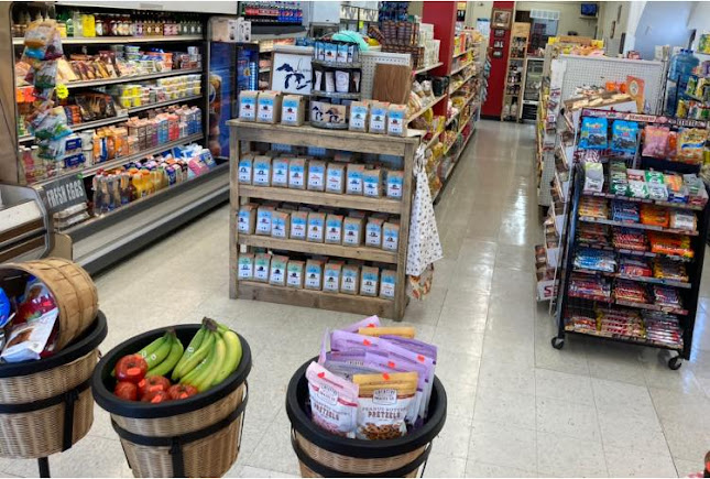 814 Queen St E, Sault Ste. Marie, ON P6A 2B1