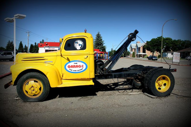 The Garage Pub & Eatery - Hospitality and gastronomy