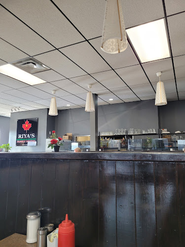 Riya's Family Dining