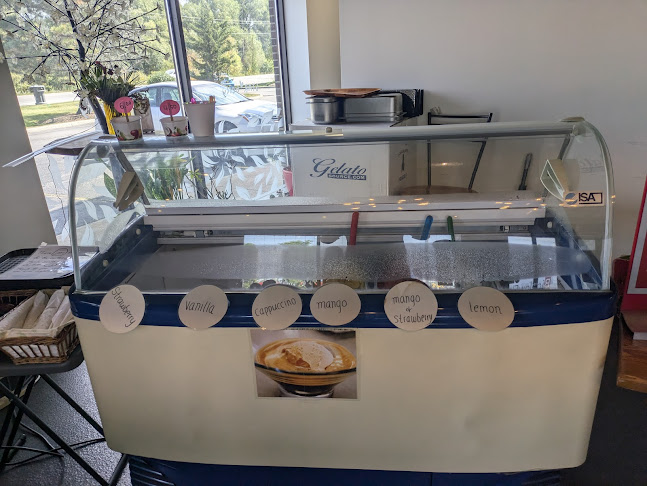 Starberry Cafe - Hospitality and gastronomy