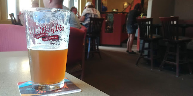 Comentarii opinii despre Moose Mulligans Public Eatery