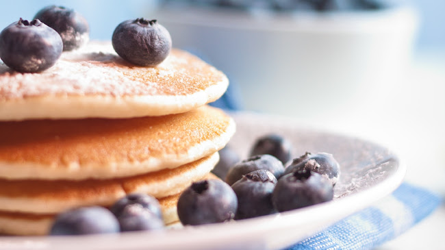 The Harvest Table Restaurant - Windsor