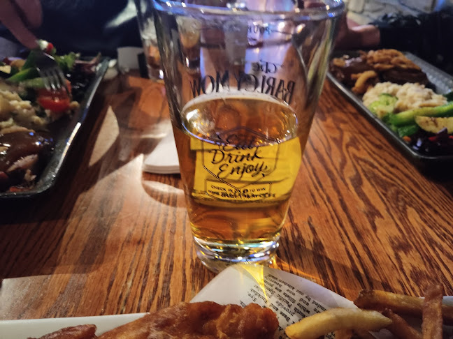 2034 Tenth Line Rd, Orléans, ON K4A 4X4