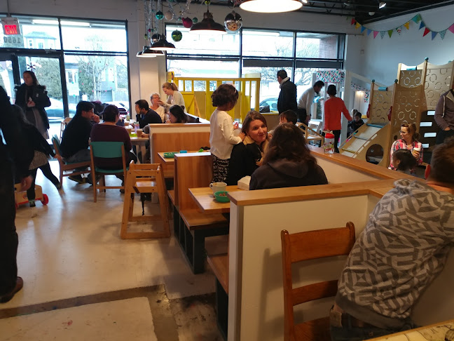 Circus Play Cafe - Vancouver