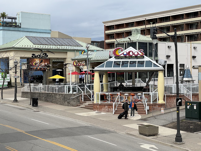 5339 Murray St, Niagara Falls, ON L2G 2J3