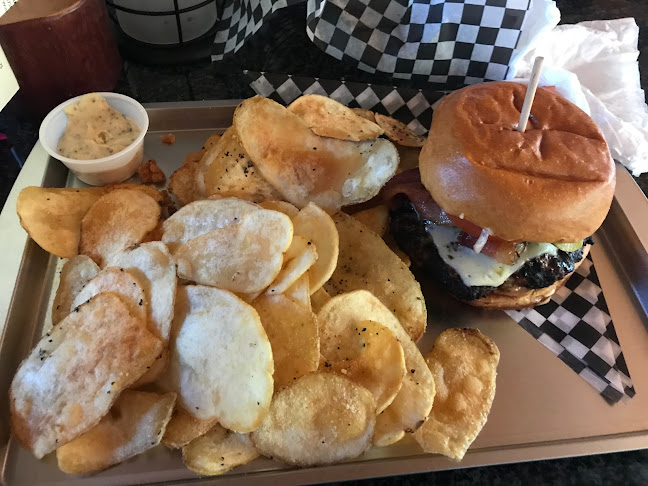 4131 Columbia Valley Rd, Cultus Lake, BC V2R 4Y1