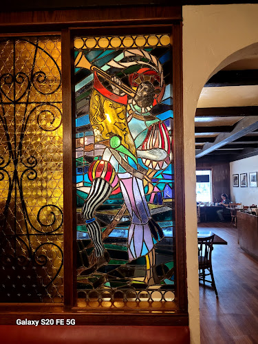 569 Lake St, St. Catharines, ON L2N 6P8