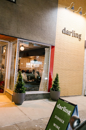 Opinii despre Darling în Edmonton - Hospitality and gastronomy