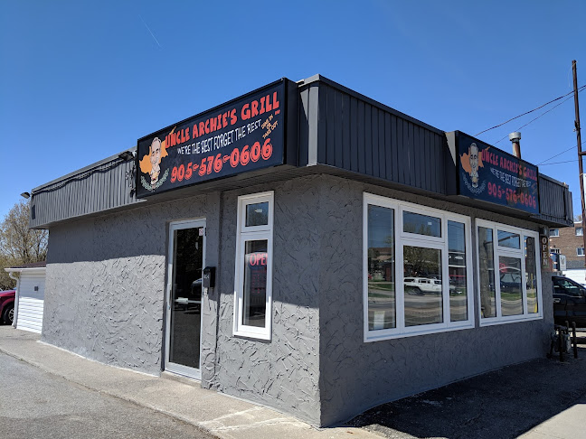 804 Simcoe St S, Oshawa, ON L1H 4K6