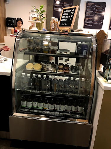 kb&co 104 St NW - Edmonton