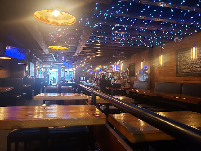 El Furniture Warehouse - Calgary