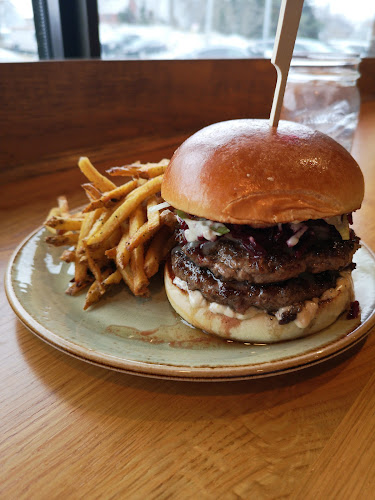 29 Rowan St, St. John's, NL A1B 2X2